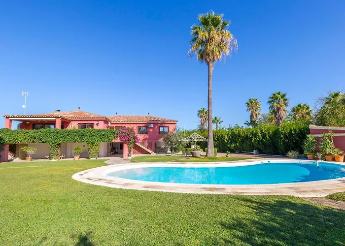 Awesome Home In Moron De La Frontera