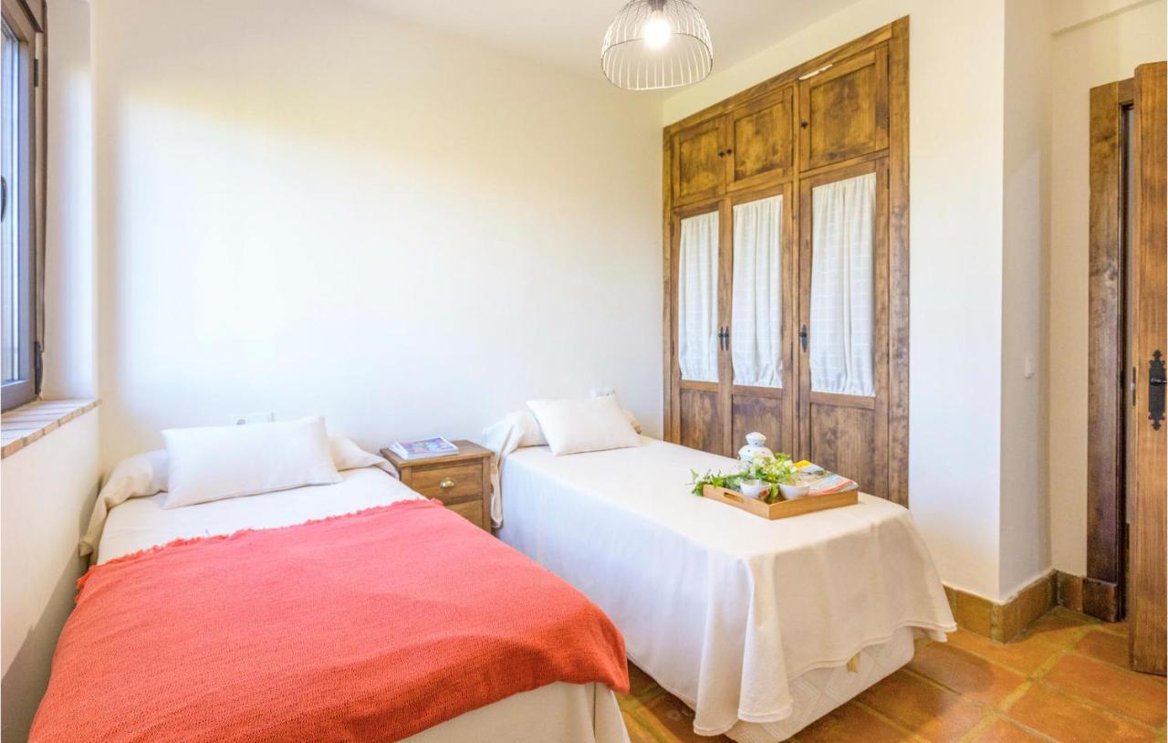 Awesome In Holiday home Moron de la Frontera