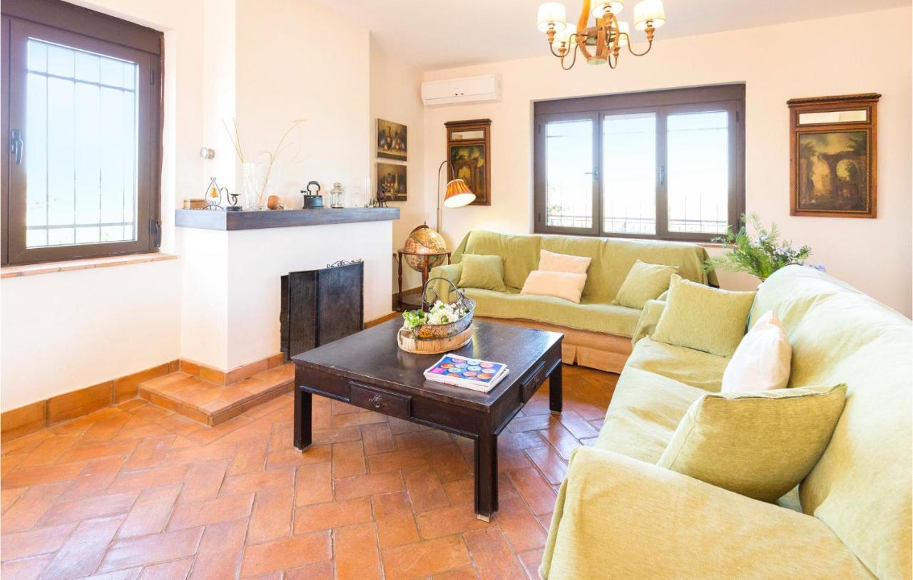Awesome In Holiday home